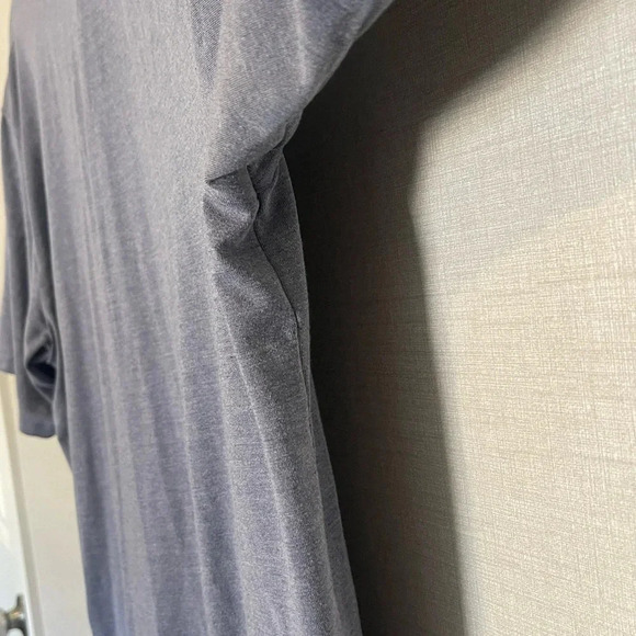 Free Fly Shirt Mens size Large Polo Blue Performance Bamboo Stretch Casual Golf - Picture 5 of 8